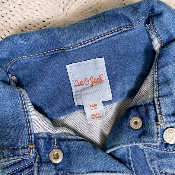 Cat & Jack toddler denim jacket - Picture 2 of 2